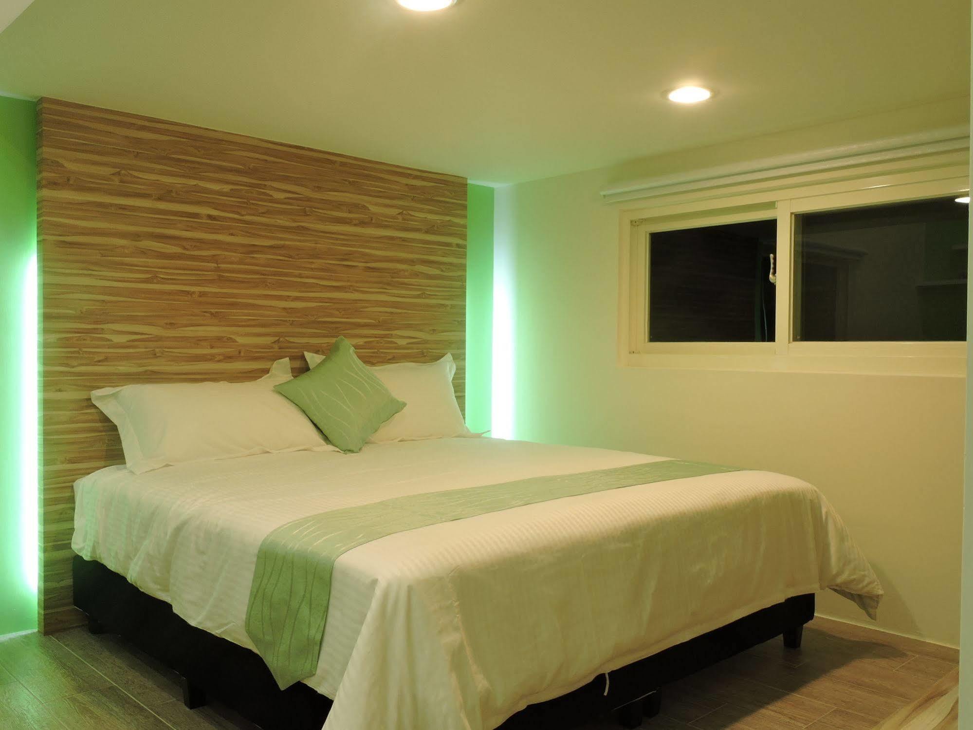 Tiffany Homestay Cape Eluanbi Bagian luar foto